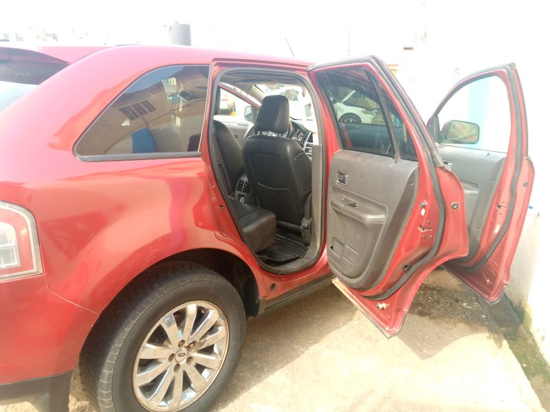 Thumbnail 7 of 2008 Ford Edge SE